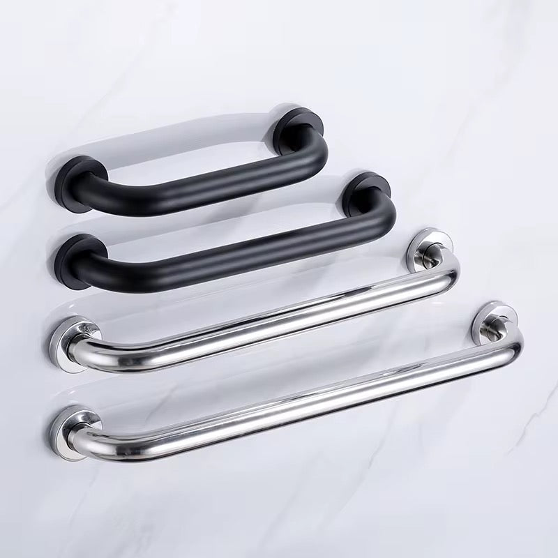 مقبض حوض الاستحمام باللون الأسود 