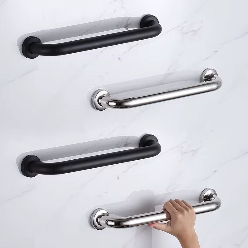 مقبض حوض الاستحمام باللون الأسود 